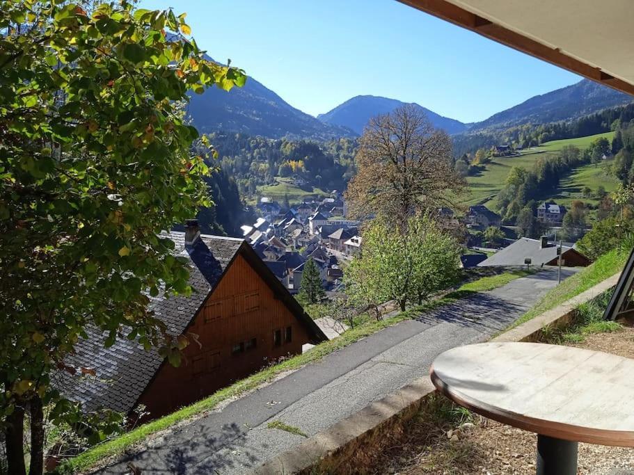 Le Charmant Somme - Vue Et Terrasse Privative Saint-Pierre-d'Entremont  Ngoại thất bức ảnh